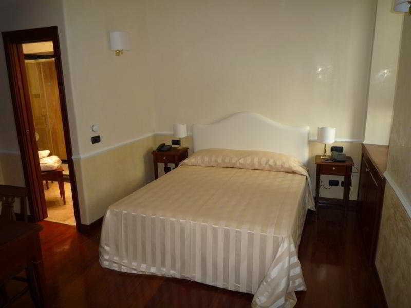 Luxury Ludovisi Rooms Rome Buitenkant foto